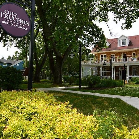 Chez Truchon Bistro-Auberge La Malbaie Exterior photo